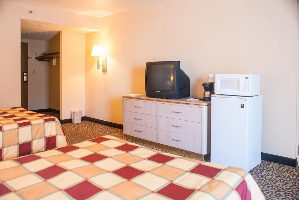 Red Lion Hotel Orlando Lake Buena Vista South- Near Disney Kissimmee Exterior foto