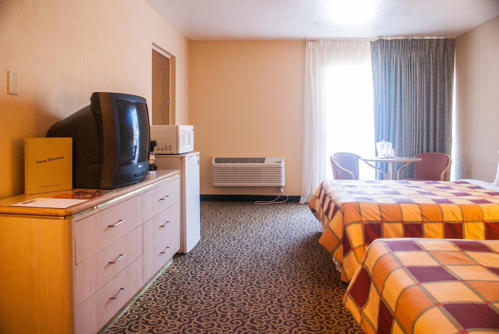 Red Lion Hotel Orlando Lake Buena Vista South- Near Disney Kissimmee Exterior foto